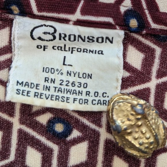 Vintage 1970s Funky Stretchy Button Down - Picture 4 of 7